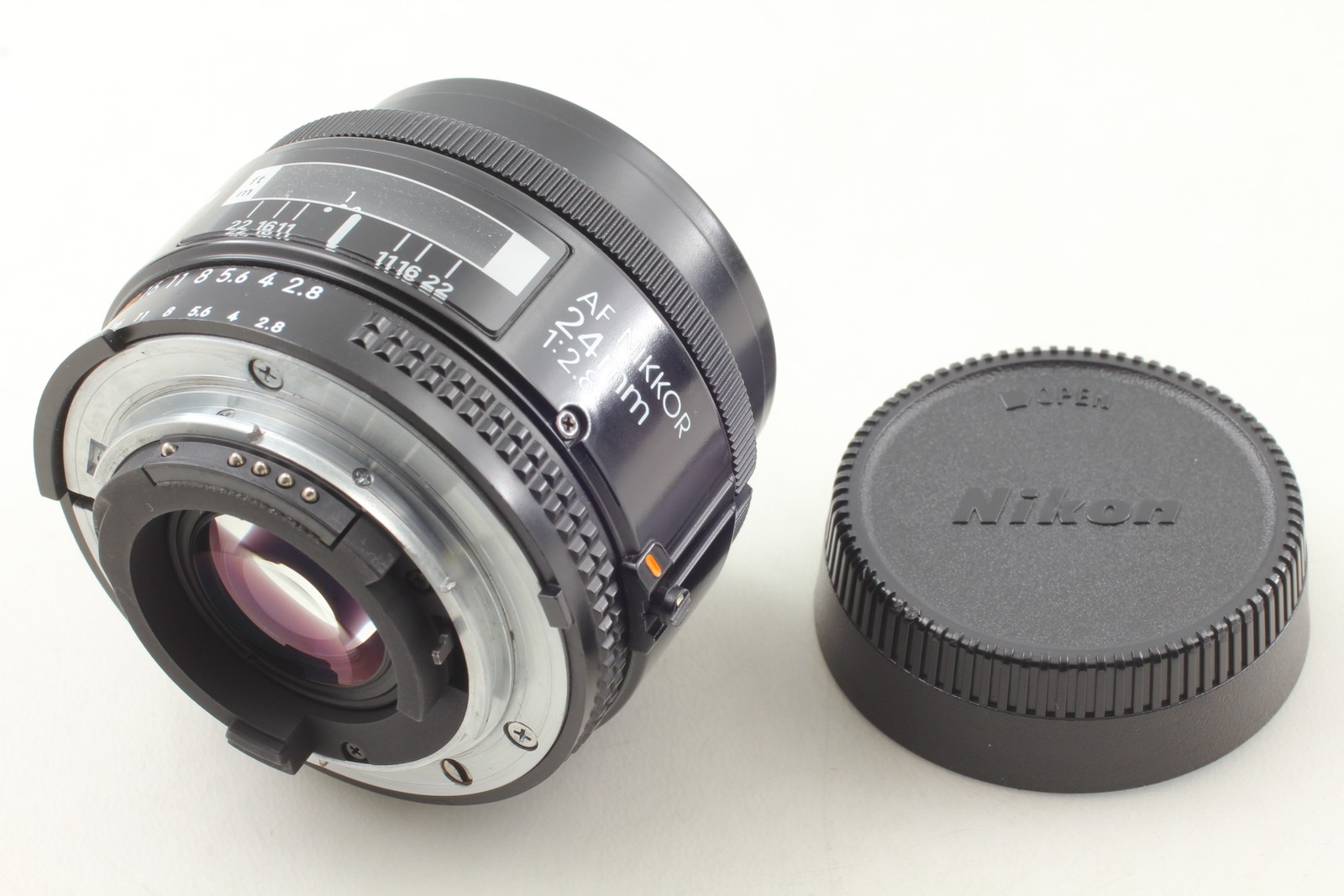 NEAR MINT Nikon AF Nikkor 24mm f2.8 Wide Angle Prime AF Lens From JAPAN