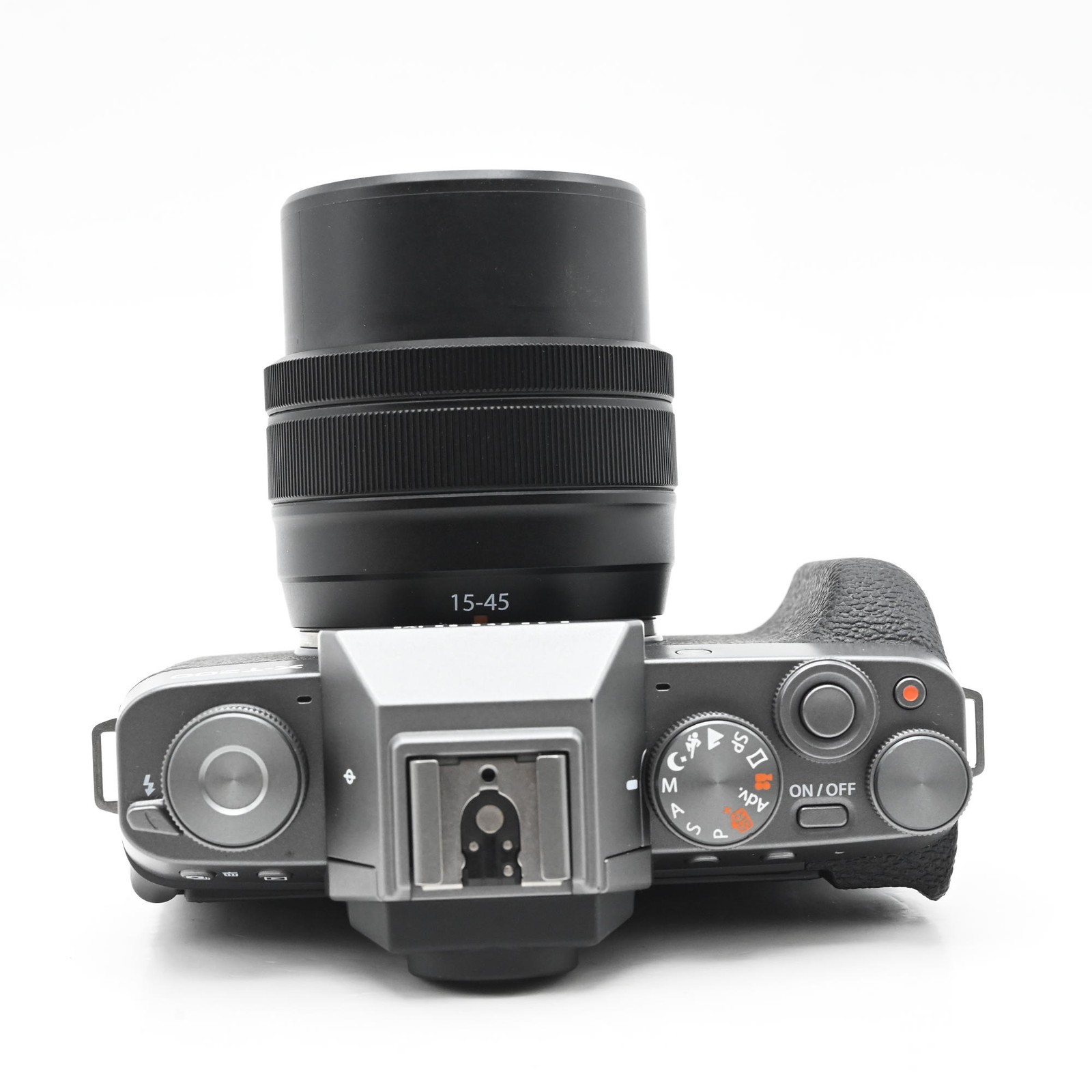 Fujifilm X-T200 24.2MP Mirrorless Digital Camera Body #580