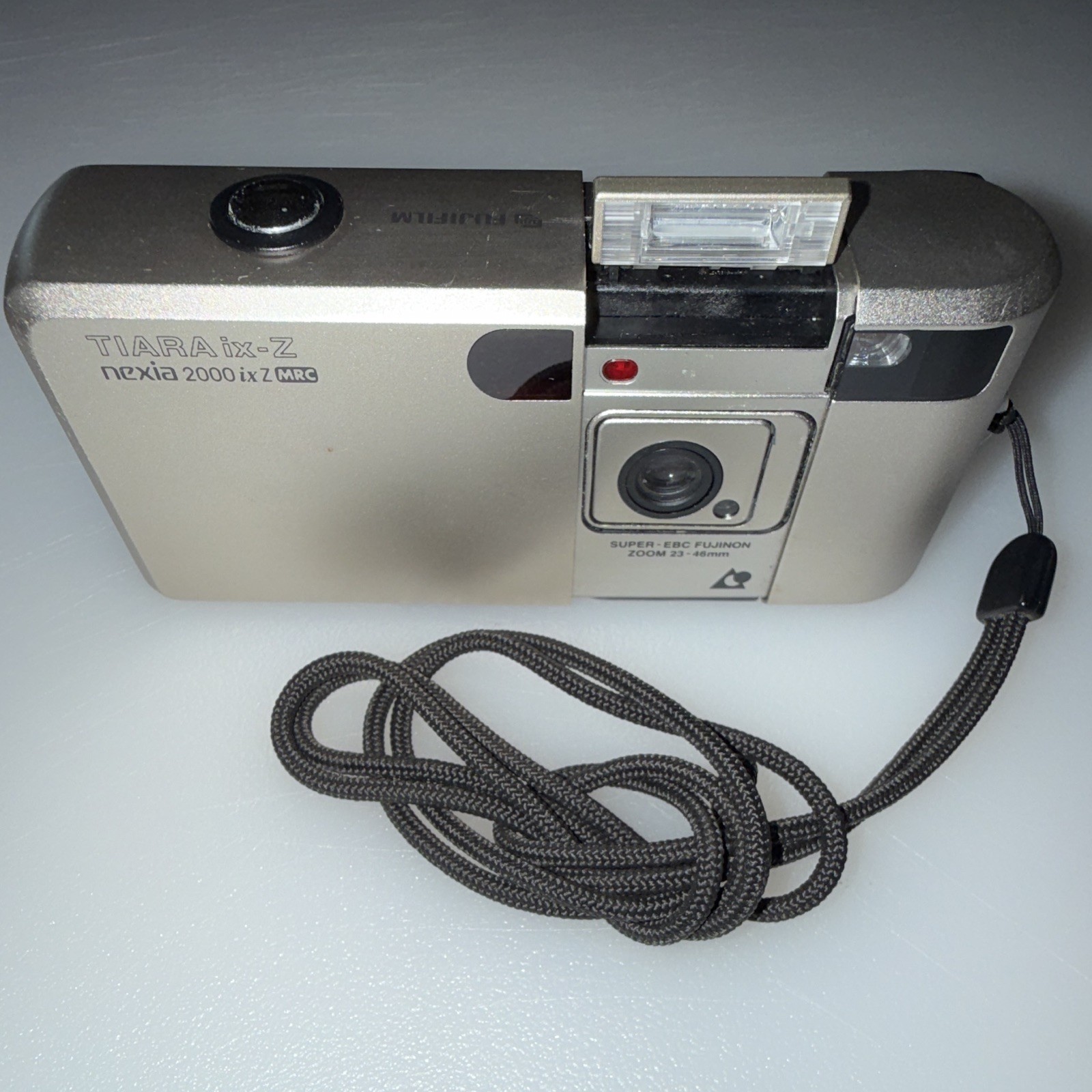 Fujifilm TIARA ix-Z APS Point & Shoot Camera Auto Focus Zoom – MAKE AN OFFER