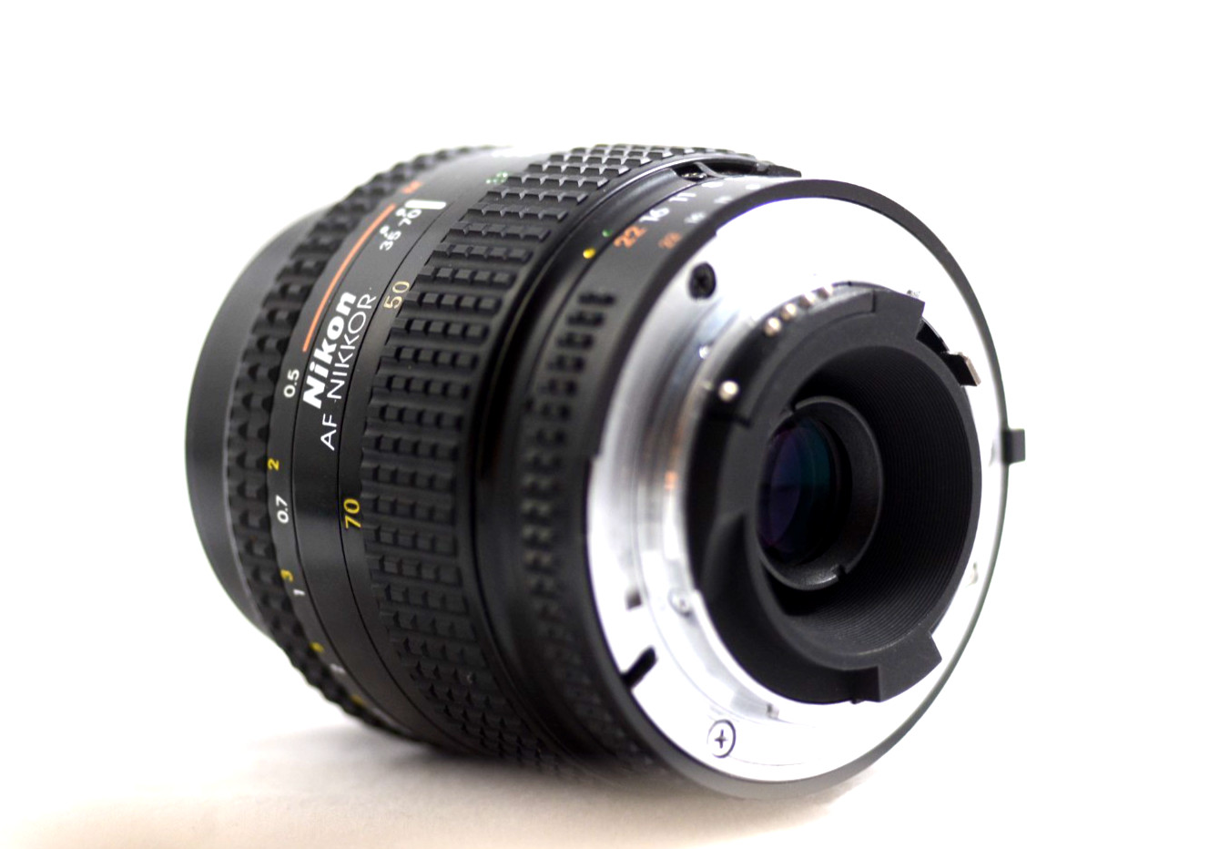 NIKON AF NIKKOR 35-70MM F3.3-4.5 CAMERA LENS FOR NIKON DSLR (MINT)