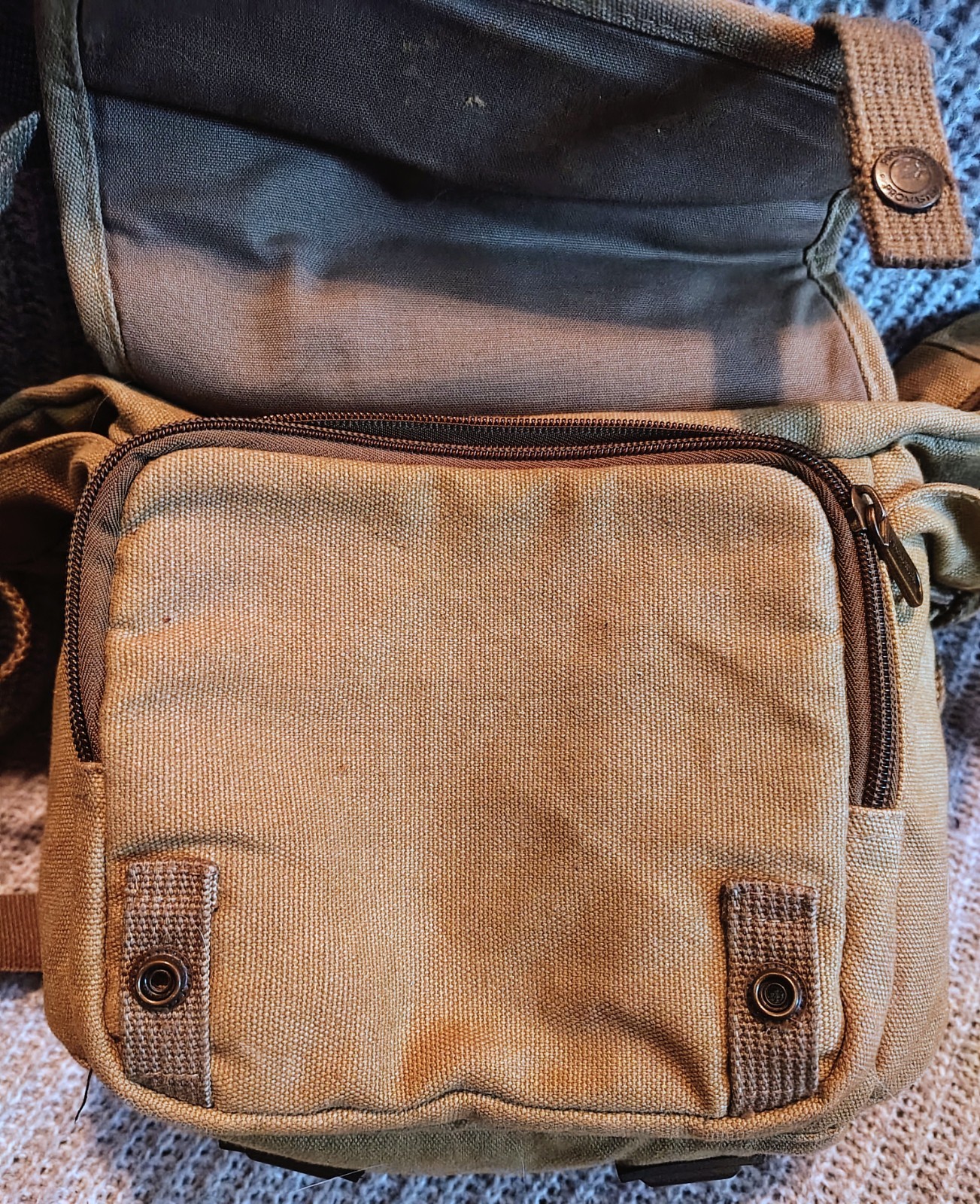 ProMaster Padded Camera Carry/Shoulder Bag w/ Strap, Accessory Compartments