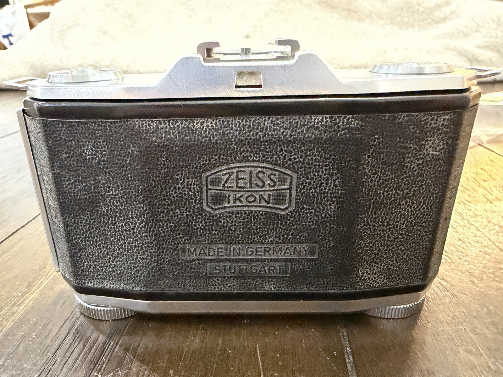 Vintage Zeiss Ikon Ikonta 522/24 35mm Folding Film Camera 45mm f/3.5 Lens W/Film