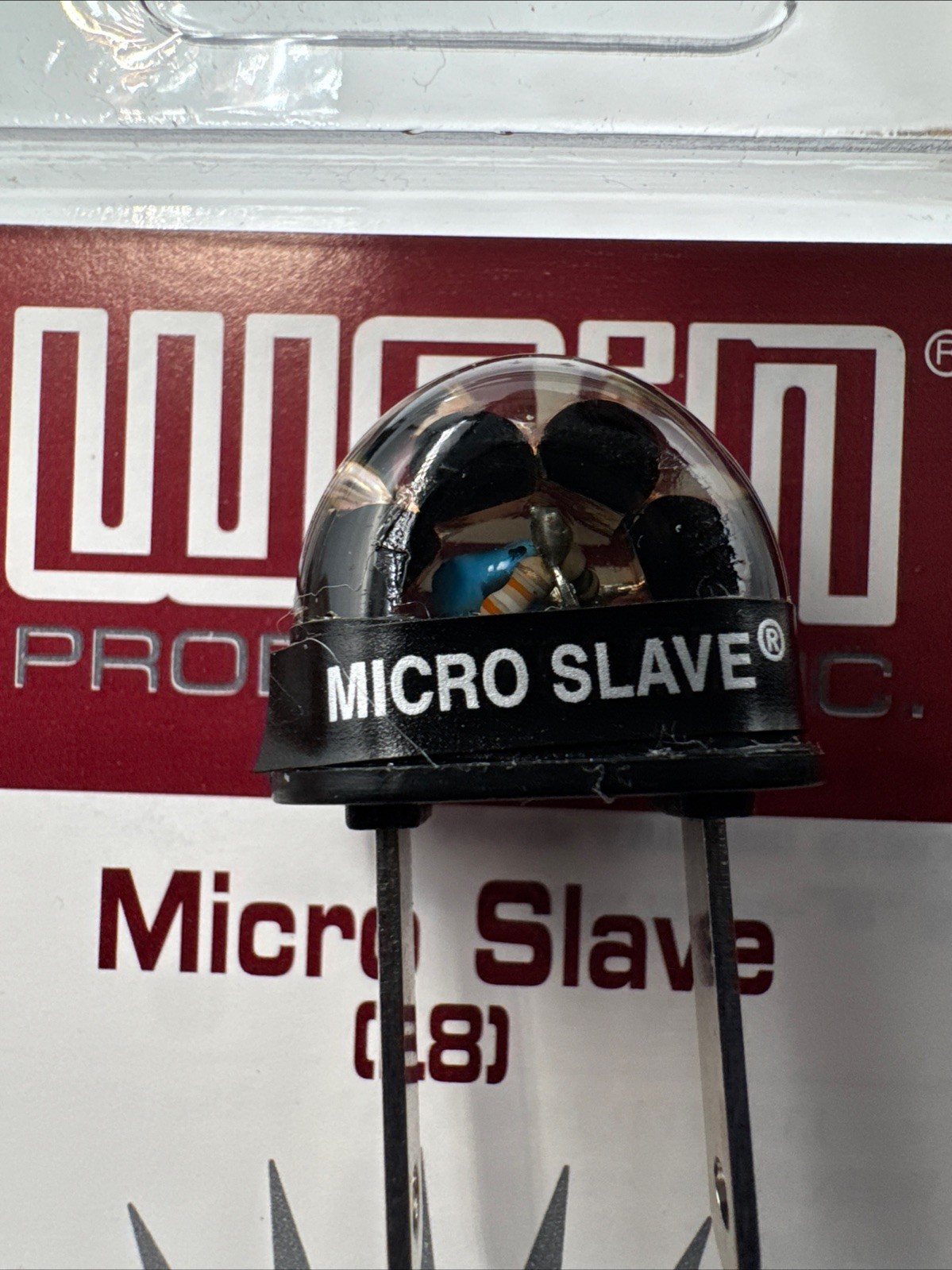 Wein W940050 L8 Micro Slave – Indoor Range 150 Feet for Remote Camera Strobe.