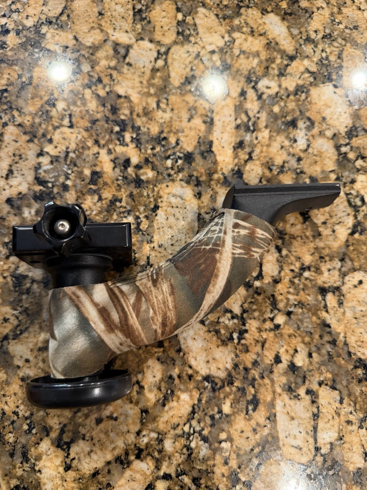 Wimberley SK-100 Sidekick Gimbal Tripod Head with LensCoat Camouflage cover