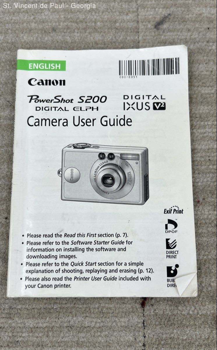 Canon PowerShot Digital ELPH S200 2.0MP Digital Camera W SD Batteries & Chargers