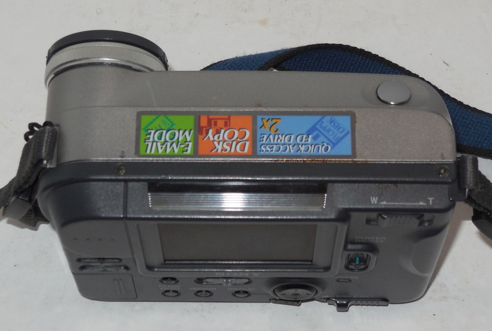 Sony Mavica MVC-FD71 0.4MP Digital Camera – Metallic gray Tested Works