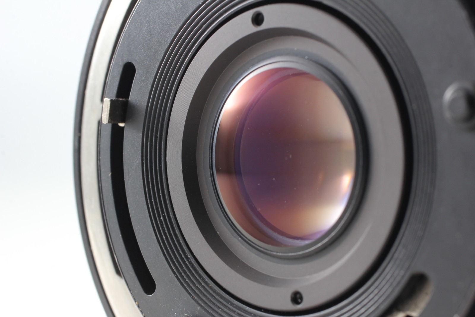 [Near MINT] Canon New FD NFD 28mm F/2.8 MF Wide Angle Lens W/Cap From JAPAN