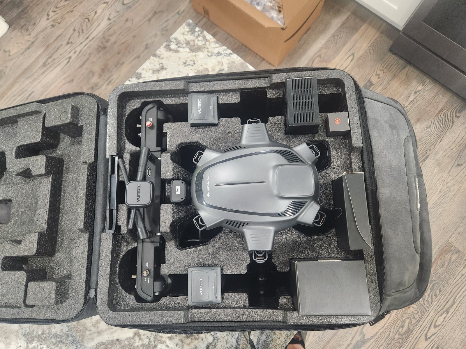 Yuneec Typhoon H Drone Bundle and ST16S Controller