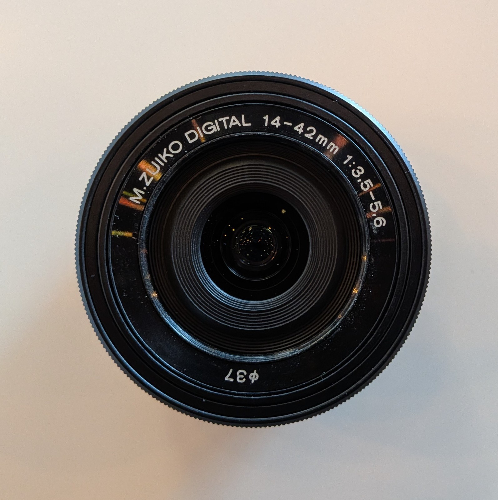 Olympus 14-42mm f/3.5-5.6 EZ ED M.Zuiko Digital Micro 4/3 Pancake Lens – Black