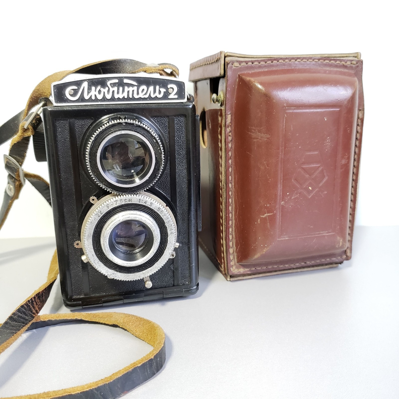 LUBITEL 2 LOMO Photo Camera Soviet TLR Medium Format 6×6