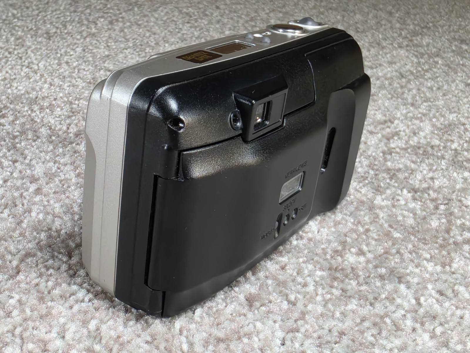 Olympus Infinity Zoom 105 35mm Point & Shoot Film Camera -Not Film Tested *read*