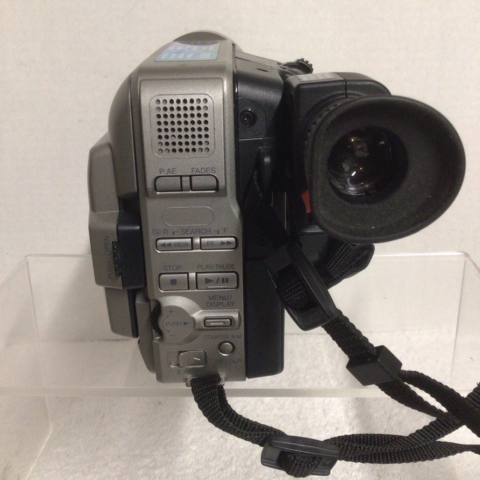 RCA CC6363 Auto Shot Camcorder Handycam w/ Battery Steady Pix 300x Zoom