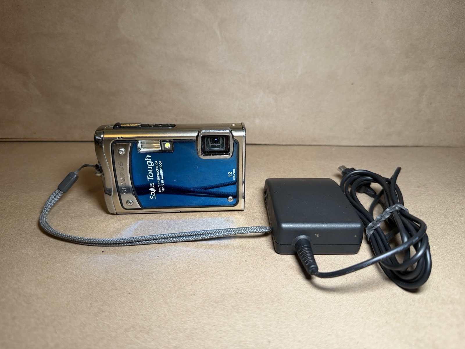 Olympus Stylus Tough 8000 12MP 3.6x Digital Camera Shockproof Waterproof Blue