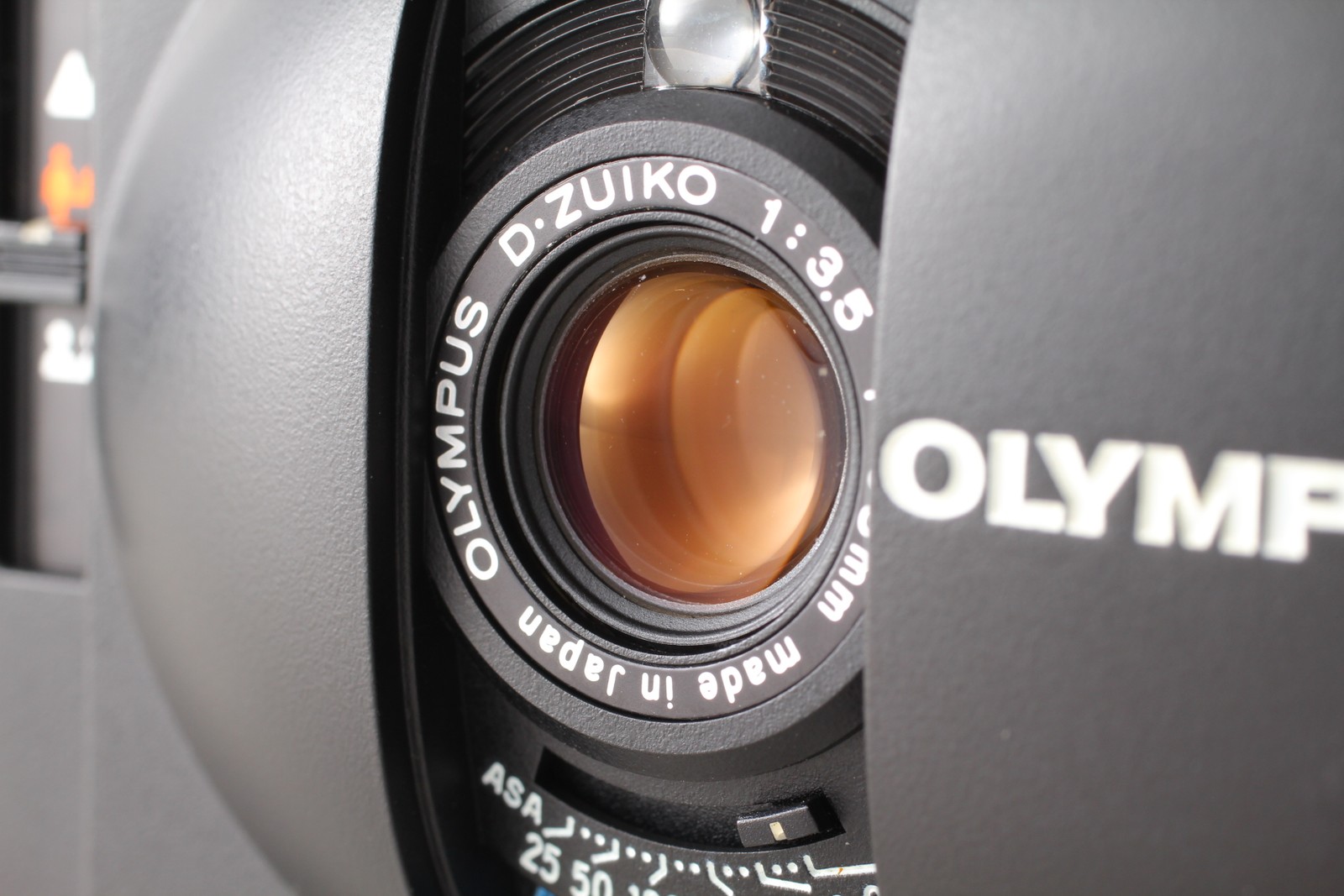 [MINT] Olympus XA2 Black 35mm Film Camera Point & Shoot w/ A11 Flash From JAPAN