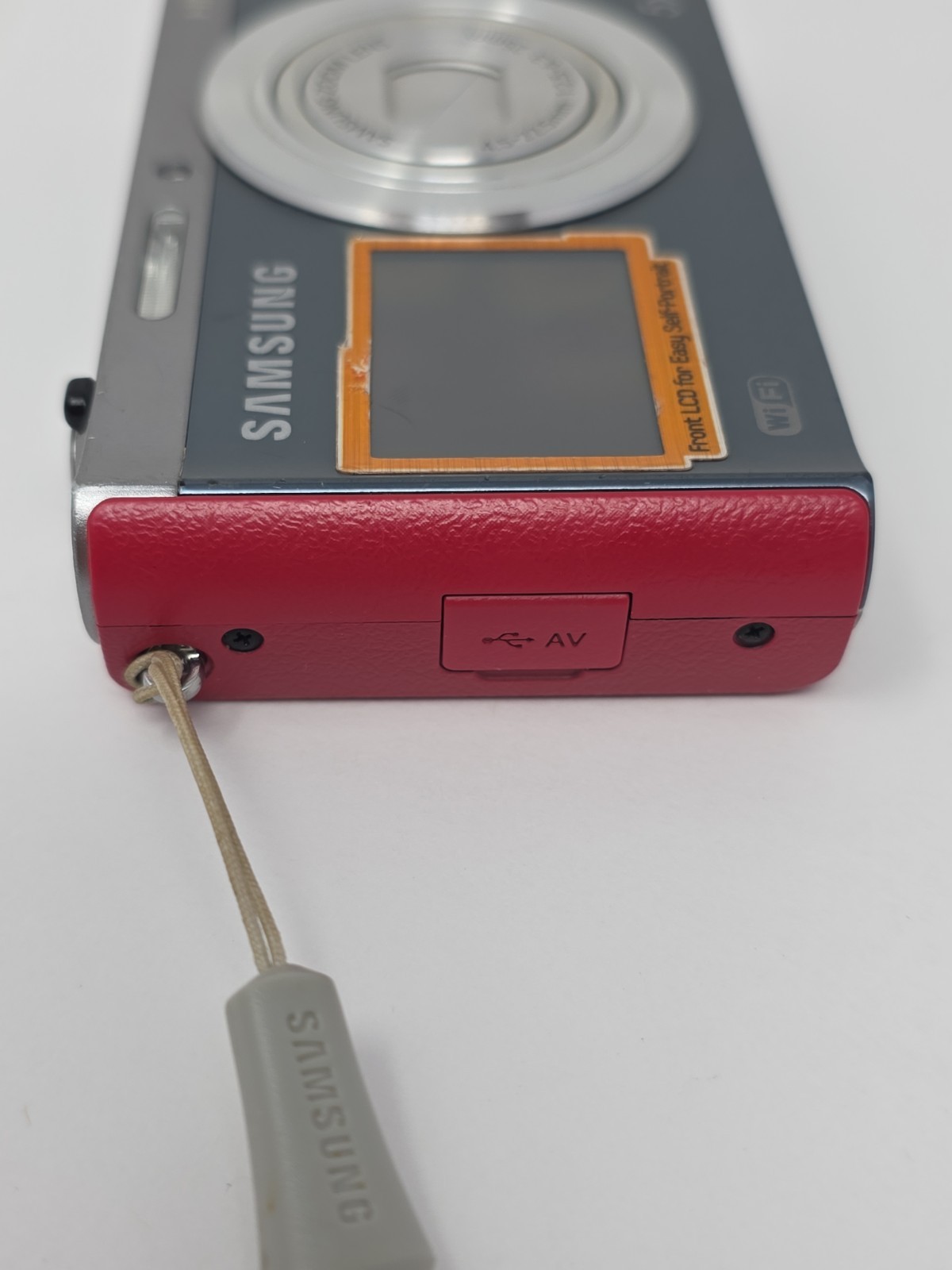 Samsung DV300F 16.1MP Selfie Screen Digital Camera CCD RETRO – WORKS GREAT