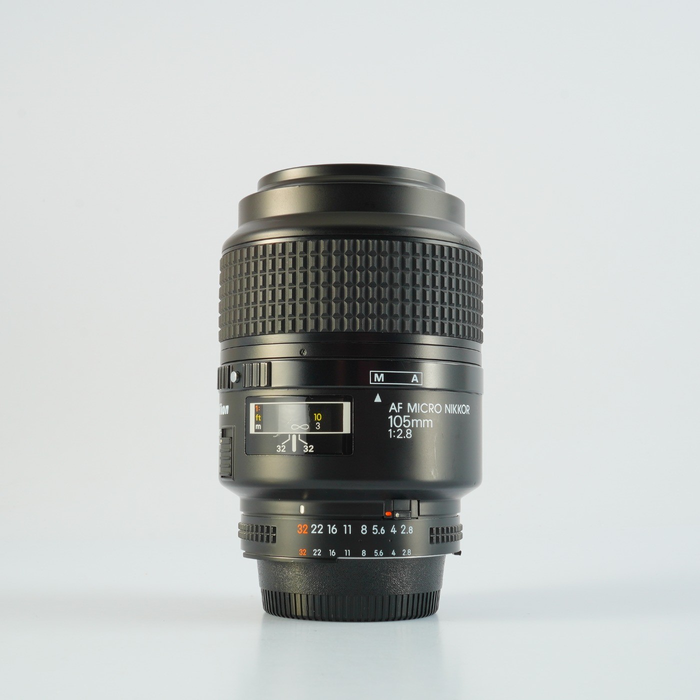EXCELLENT Nikon AF MICRO NIKKOR 105mm F/2.8 Macro Lens