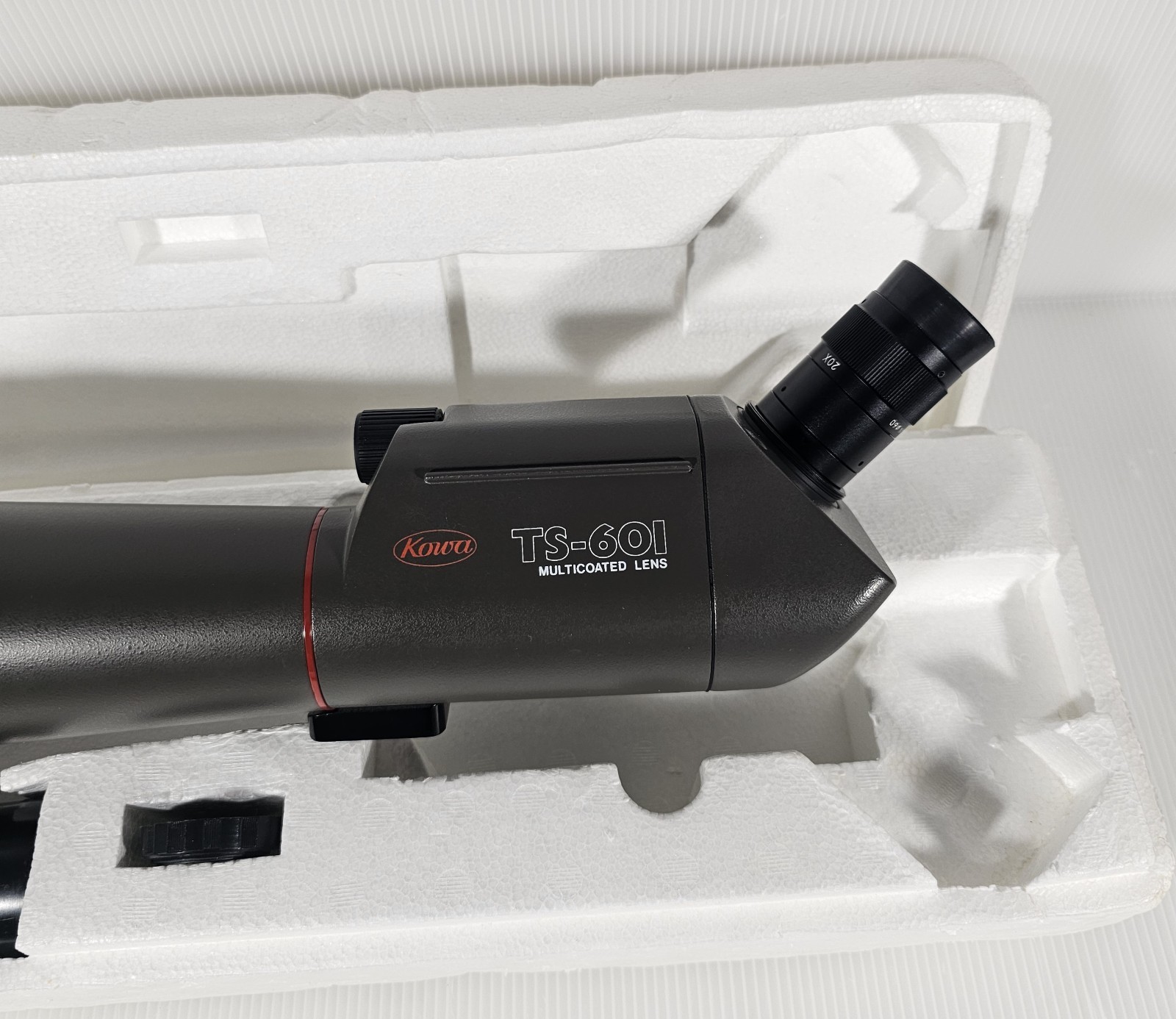 New Kowa TS-601 Spotting Scope, Angled Eyepiece, 20x 40x 60x Gray