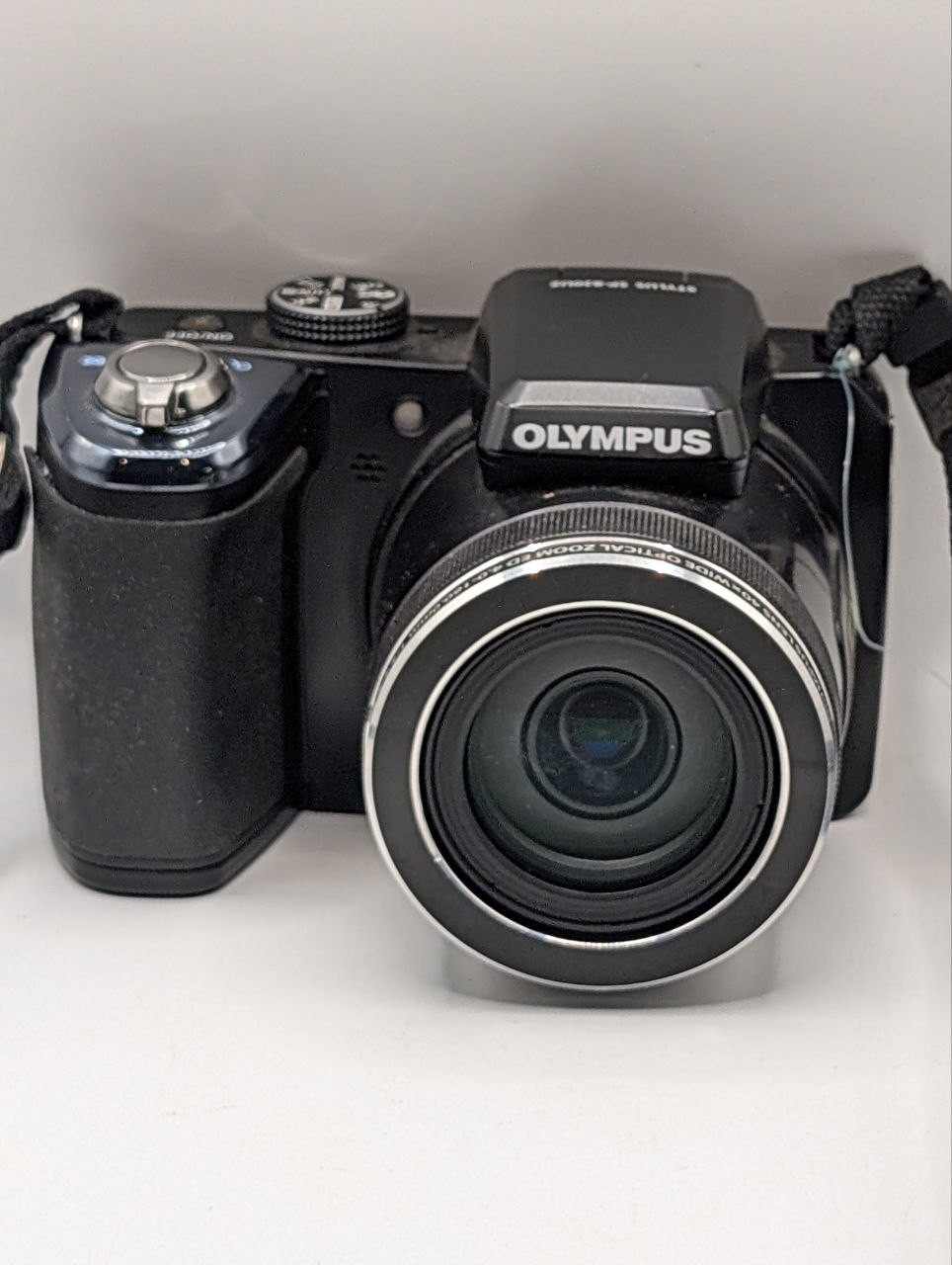 Olympus Stylus SP-820UZ 40x Optical Zoom 14MP Full HD Digital Camera 2012
