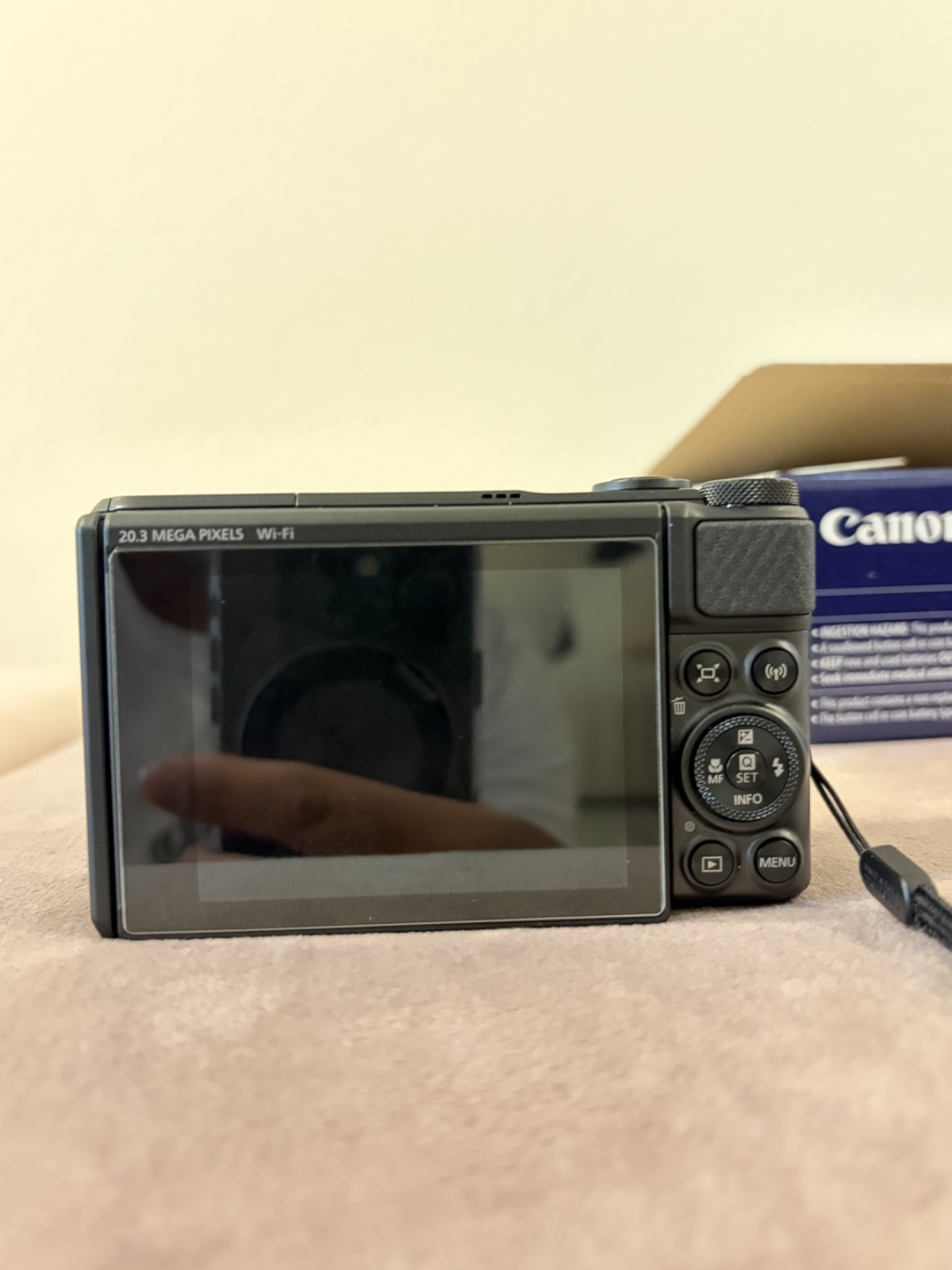Canon PowerShot SX740 HS (BLACK) 20.3MP