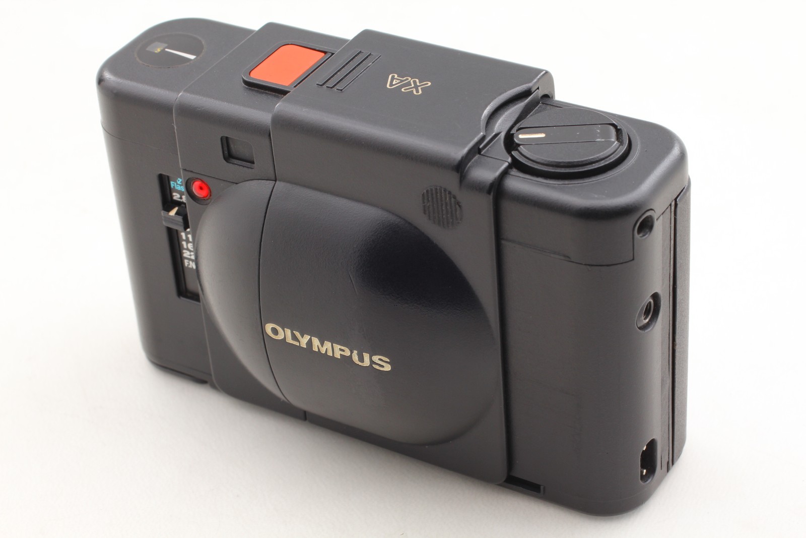 [ MINT w/ Strap ] Olympus XA 35mm Rangefinder Film Camera + A11 Flash From JAPAN