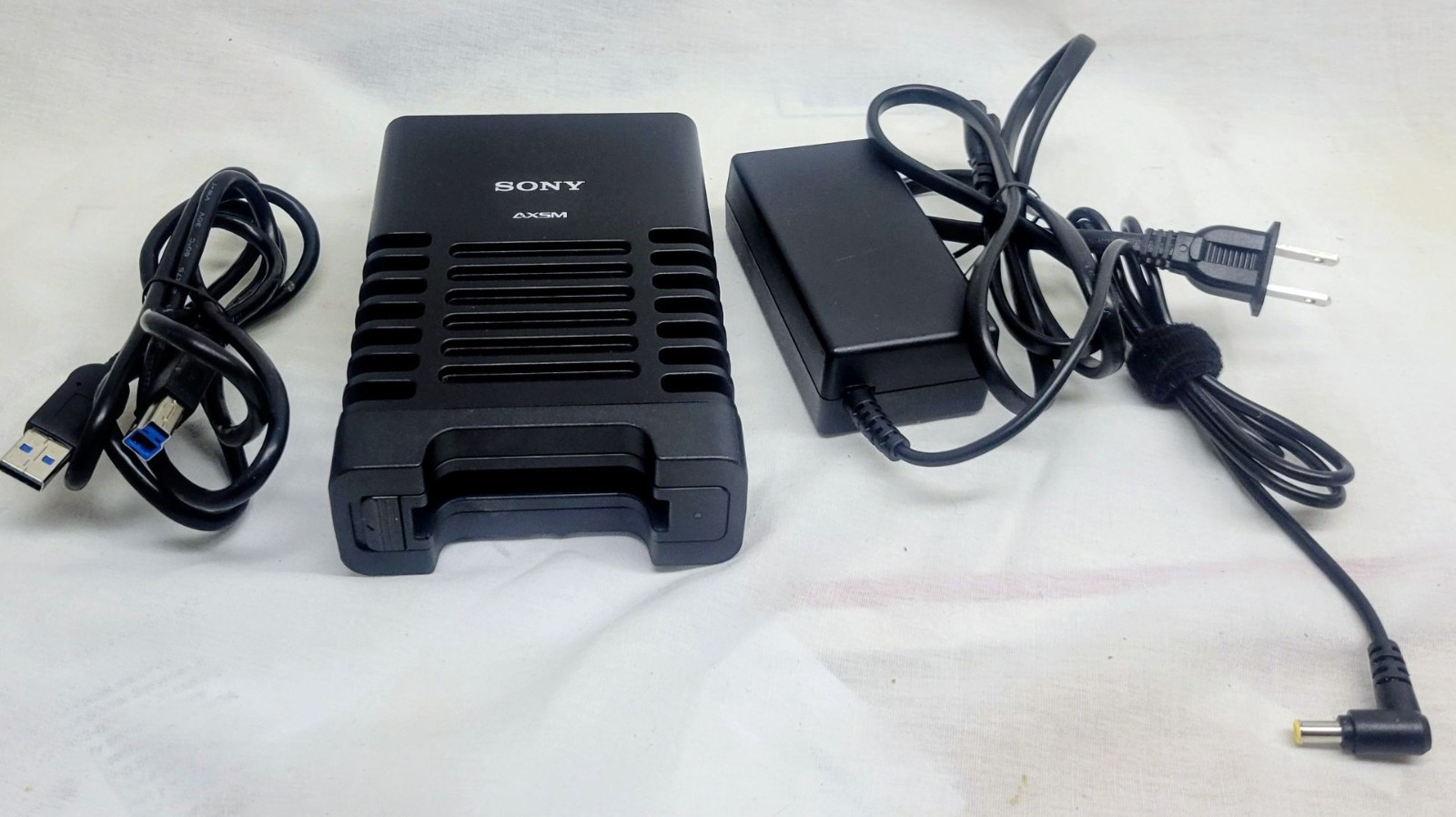 Mint Sony AXS-CR1 AXS AXSM Memory Card Reader USB 3.0
