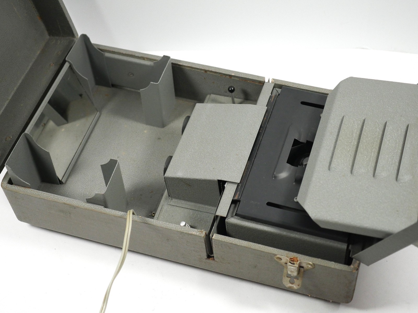 Stereo Royal Group Viewer Tabletop 3D Projector Realist slides – Serviced by DRT
