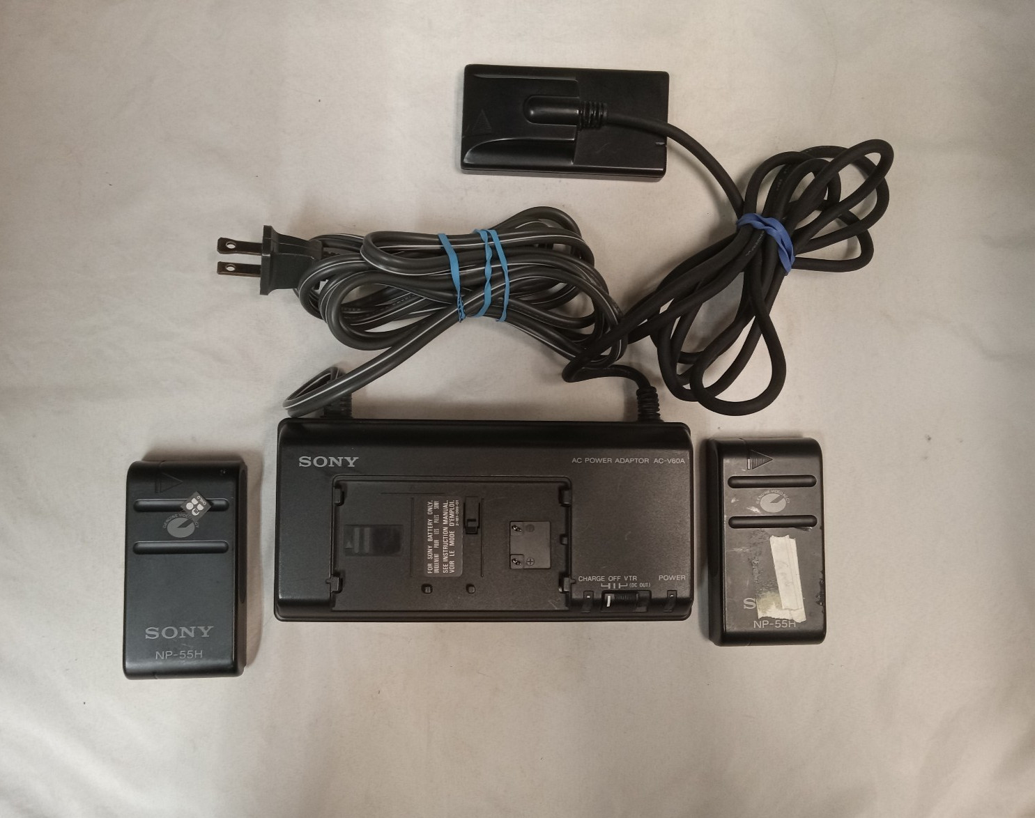Sony Handycam Video 8 AC-V60 Power Adapter Charger & 2 Batteries Tested