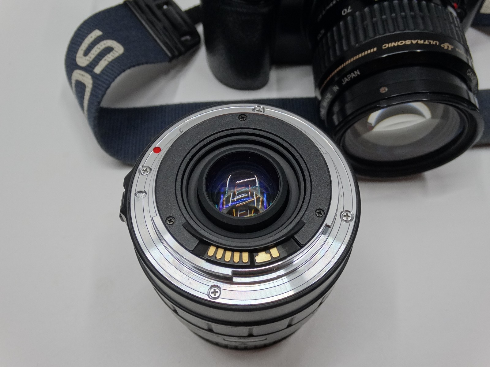 Canon EOS 1000F 35mm SLR Film Camera 35-80mm Lens, Filters, accessories -Tested