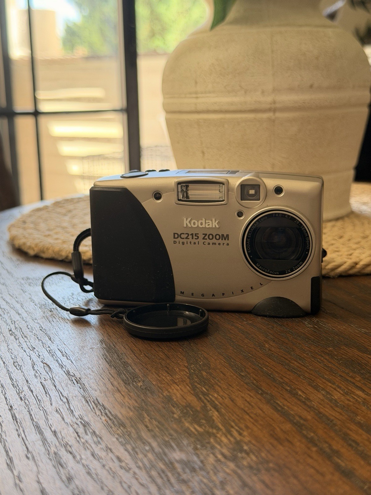 Kodak DC 215 1.0MP Digital Camera TESTED WORKS GREAT MINT