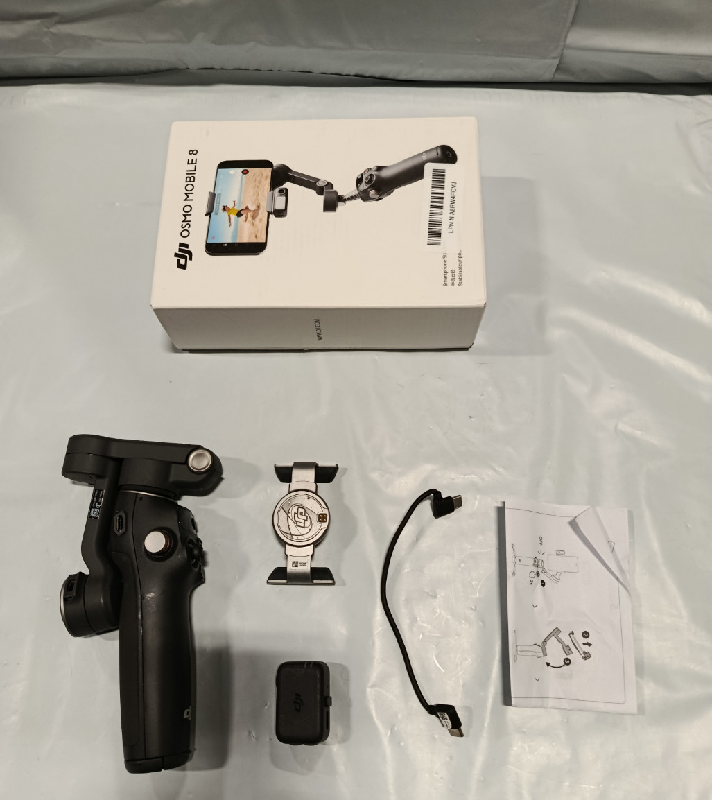 DJI Osmo Mobile 8 Advanced Tracking Combo Gimbal Stabilizer for Phone 360° Pan