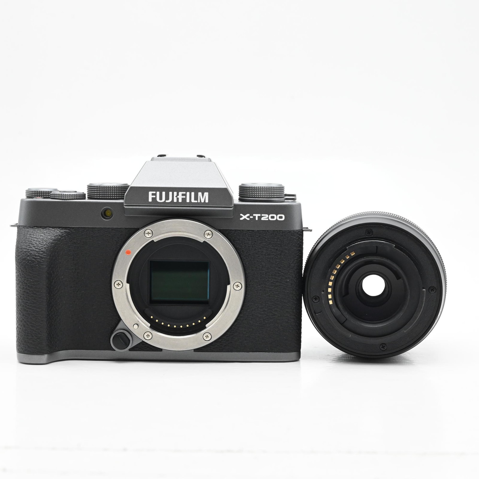 Fujifilm X-T200 24.2MP Mirrorless Digital Camera Body #580