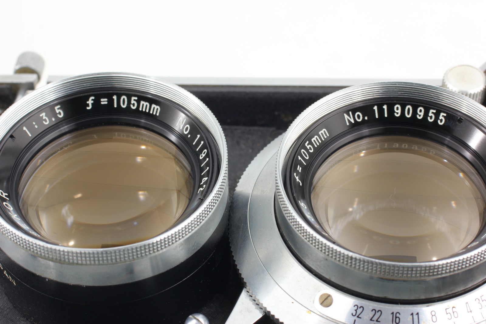 [Near MINT] Mamiya C22 Pro TLR Film Camera Sekor 105mm f/3.5 Lens From JAPAN