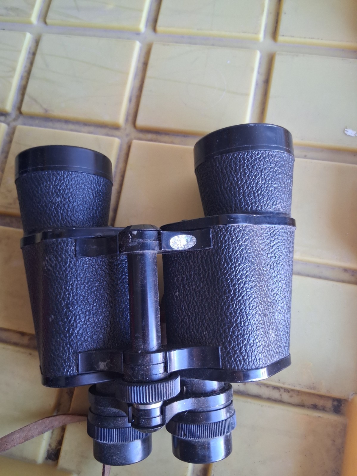Bushnell Pacifica binoculars, vintage, made in Japan. Nice glass
