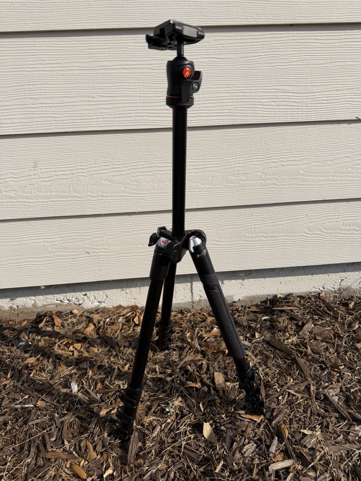 Manfrotto Befree Aluminum Travel Tripod MKBFRA4-BH S/N A4455465 Made In Italy