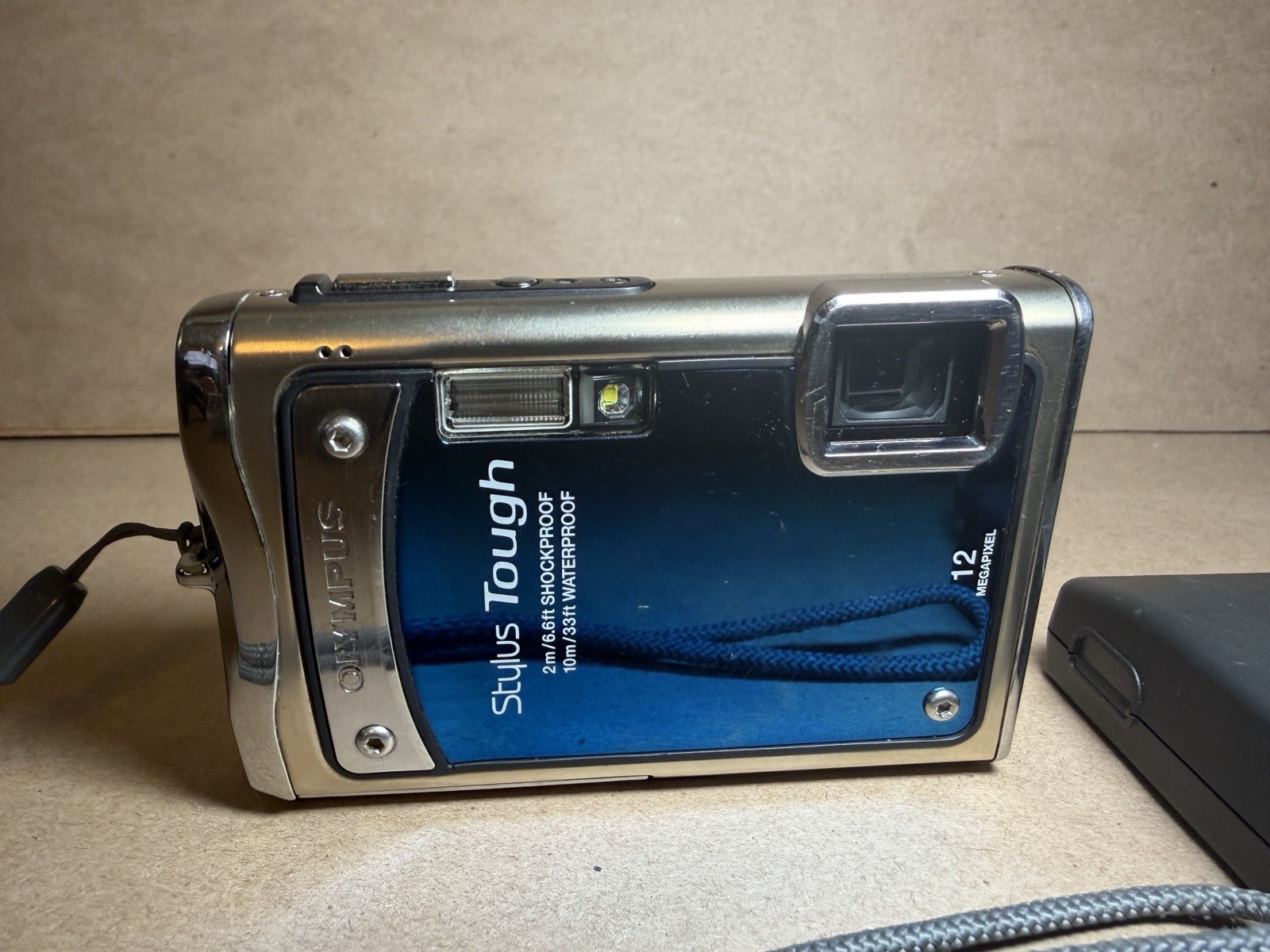 Olympus Stylus Tough 8000 12MP 3.6x Digital Camera Shockproof Waterproof Blue