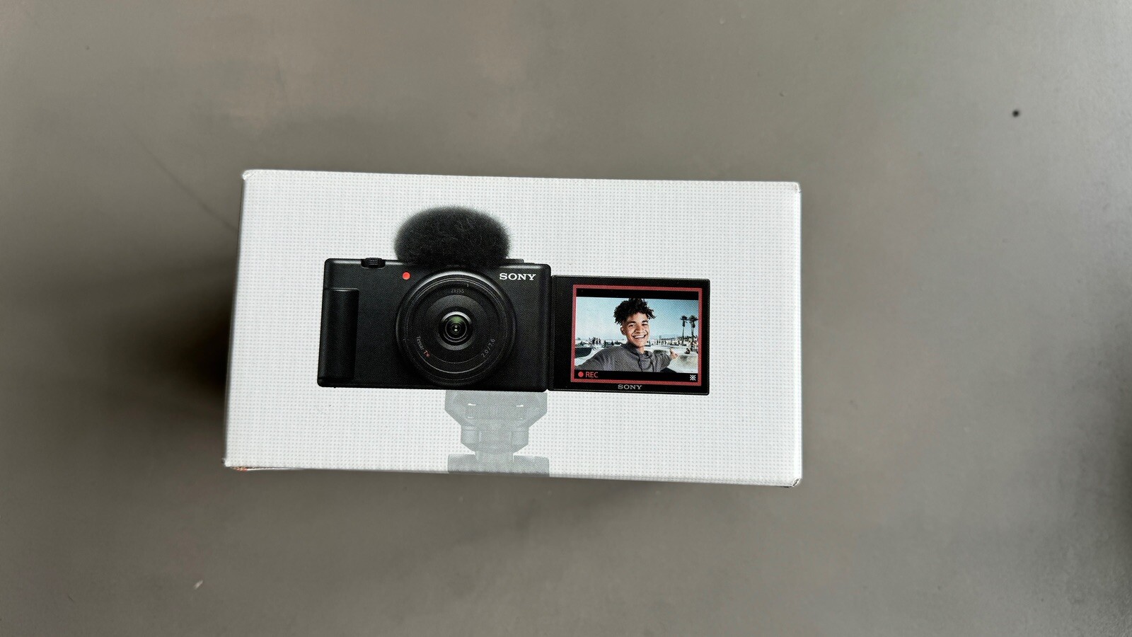 Sony ZV-1F 20.1MP 4K f/2 Vlogging Digital Camera – Black