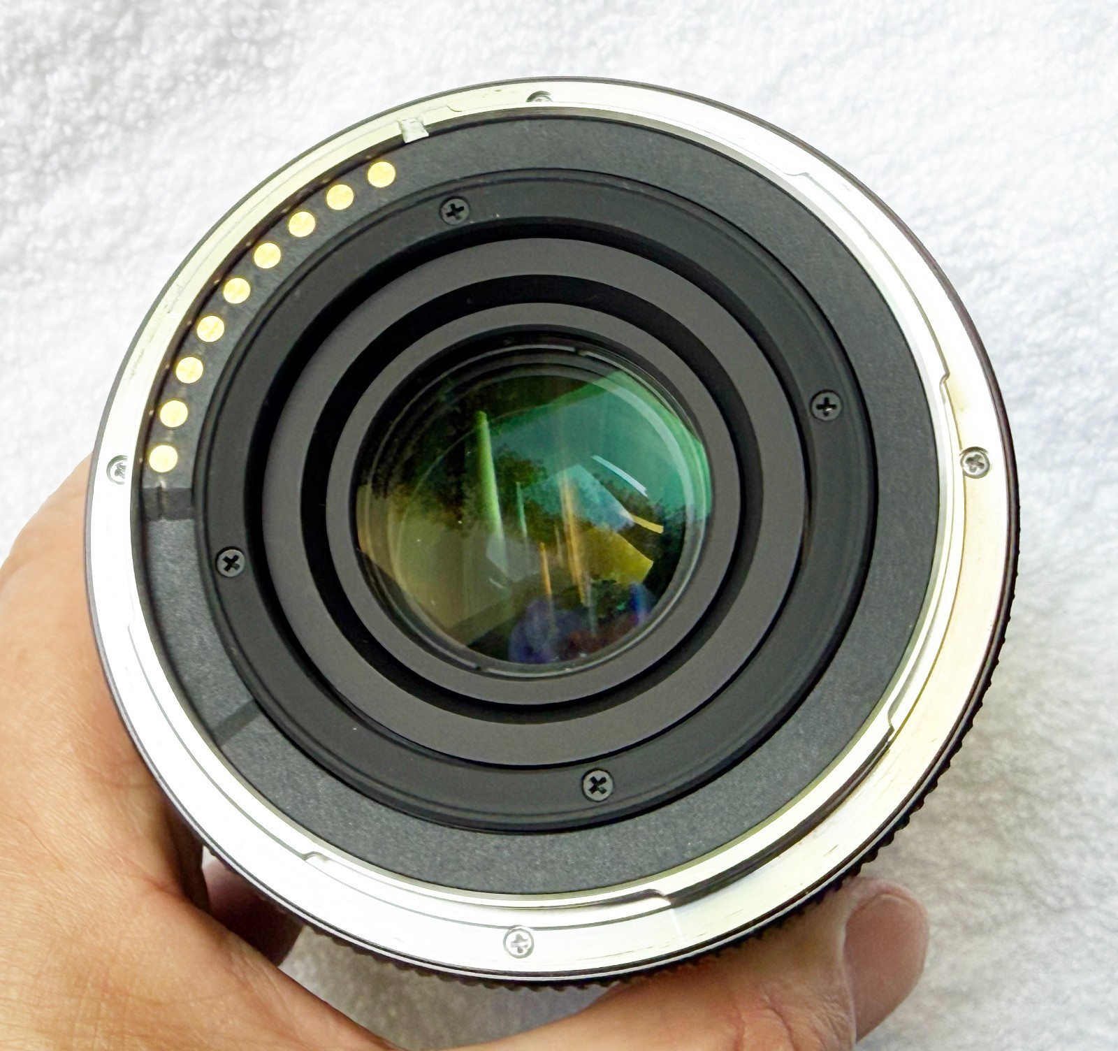 Near Mint, Contax 645 Medium Format SLR Film Camera + 45mm Carl Zeiss lens