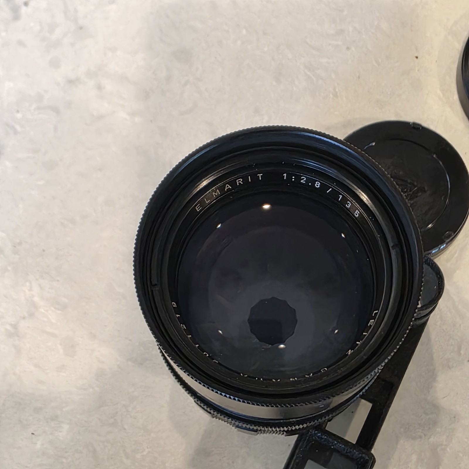 leica leitz elmarit 135mm f/2.8. Excellent Condition