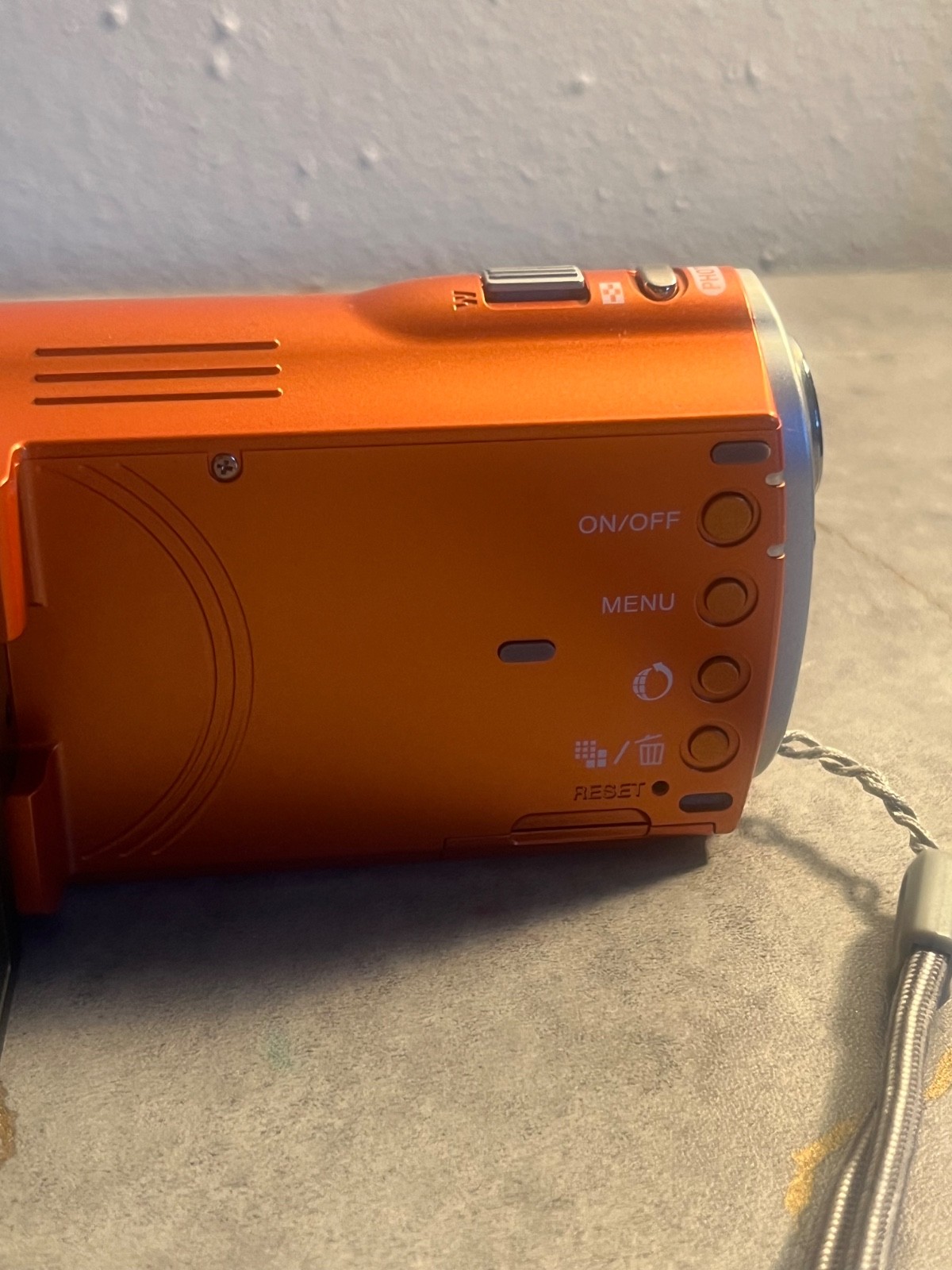 Sony Webbie HD MHS-CM1 Orange 5.0 MP4 SONY Camera UNTESTED