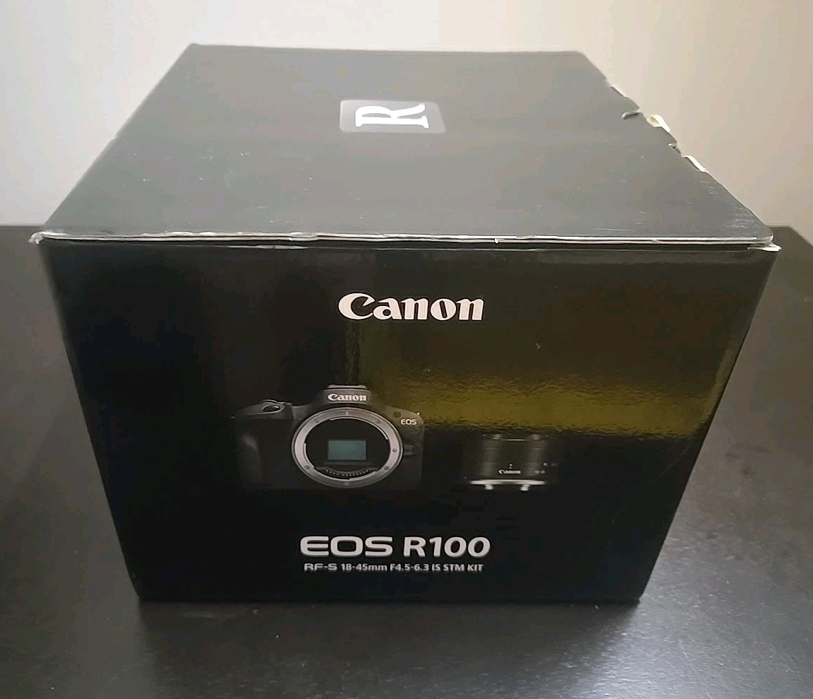 Canon EOS R100 Mirrorless Camera with RF-S 18-45 mm f/4.5-6.3 IS STM Lens