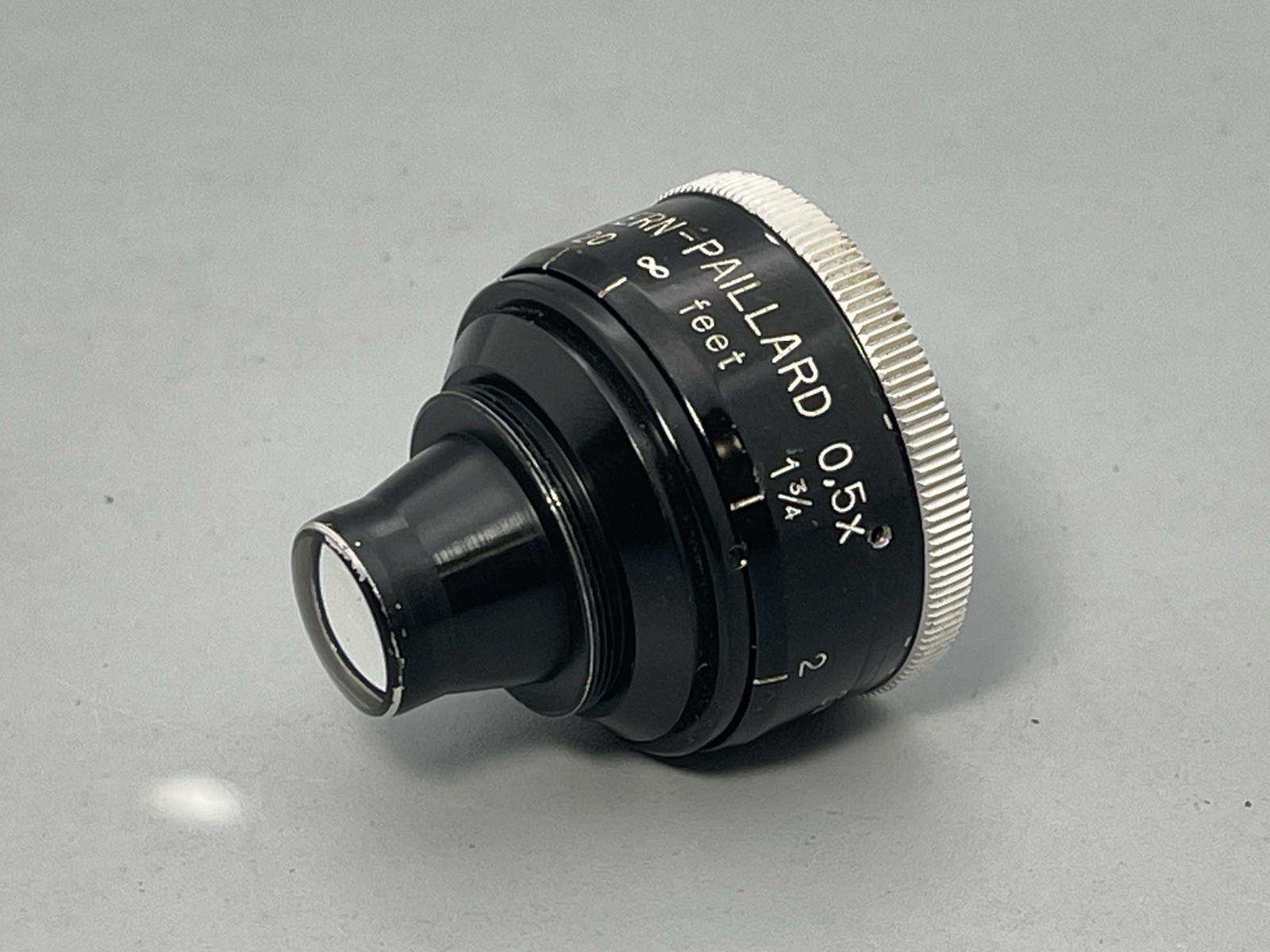 Hyper Kern Paillard 0,5x AR Wide Angle Auxiliary Lens for Bolex 8mm Cine D Mount