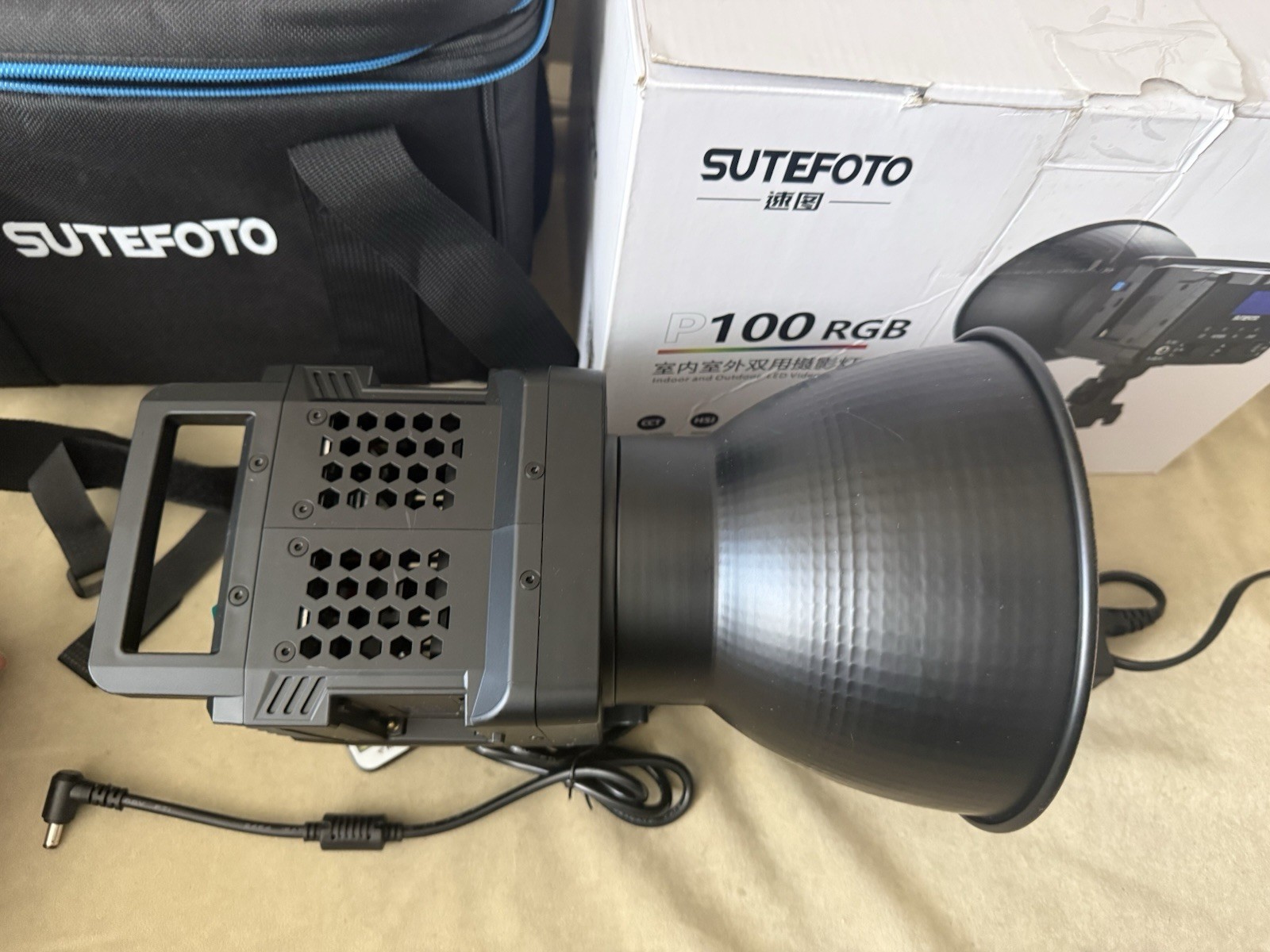 Sutefoto 100(W) RGB Video Light 2800K-10000K, P100-RGB 360° Full Color Lighting