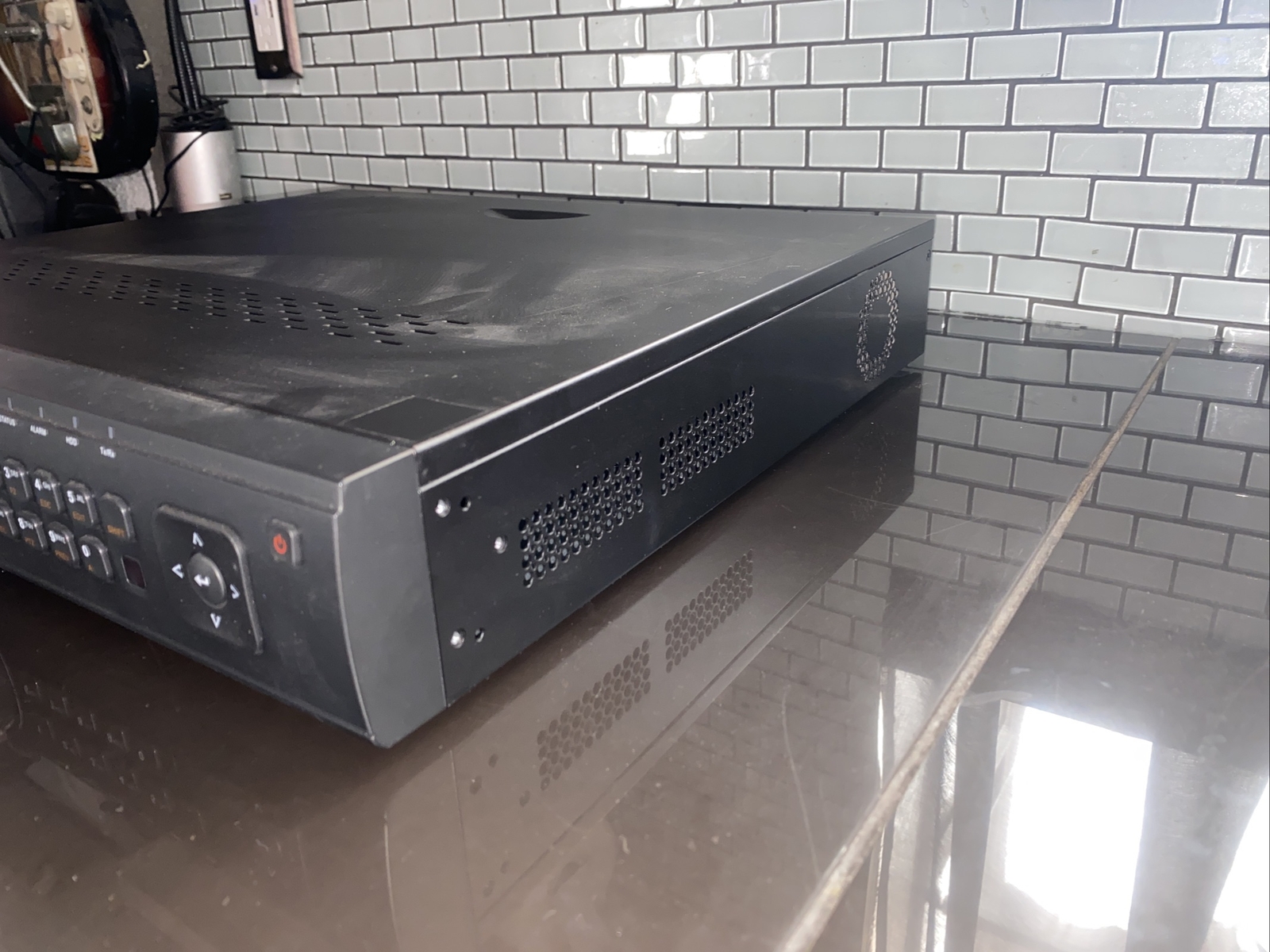 LTS LTN8932 32ch h.264 nvr cvbs 4 sata ac 100-240v