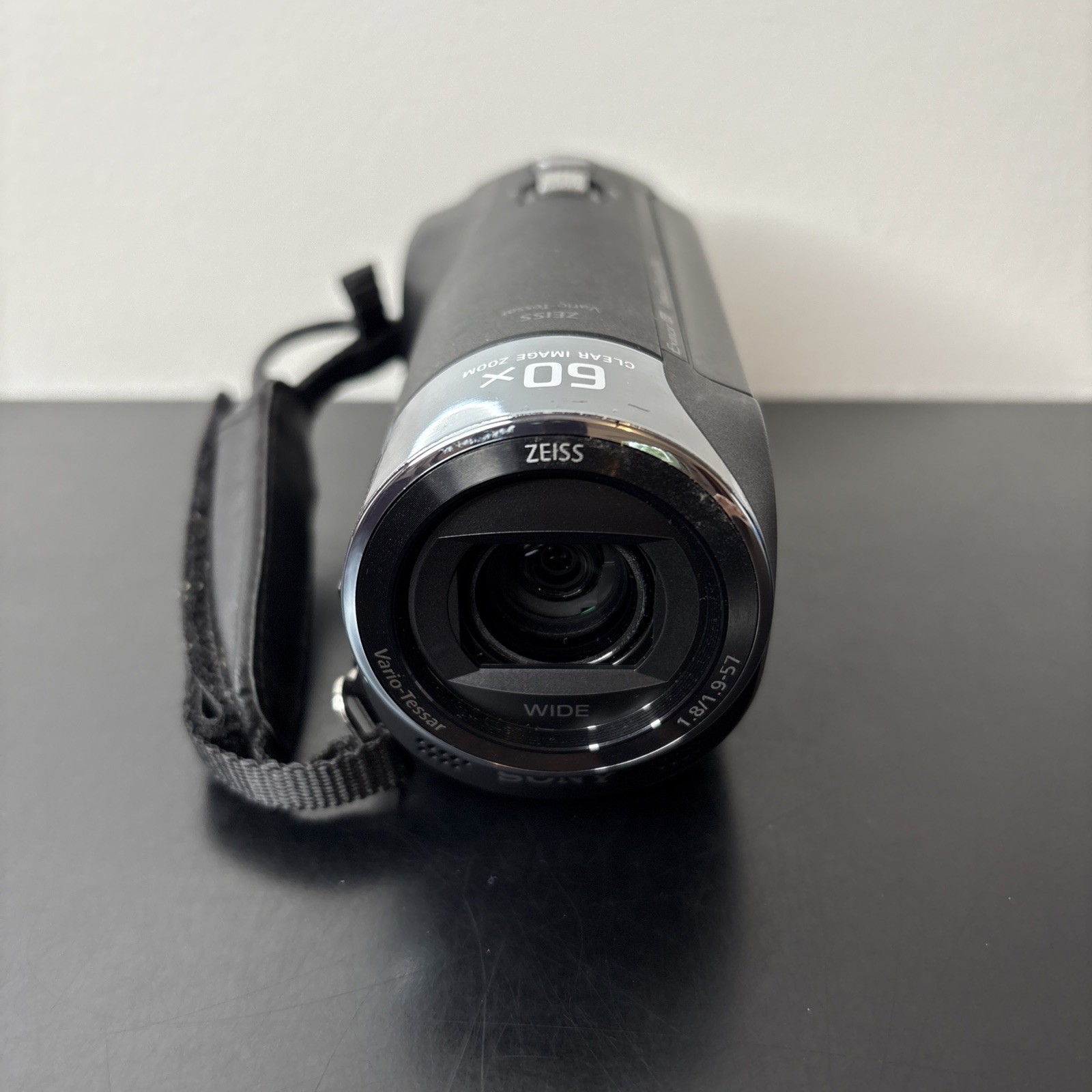 Sony Handycam HDR-CX405 HD Camcorder w/16GB SD Card & Portable Charger✅