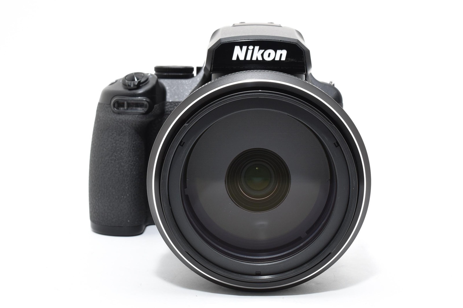 [Almost Unused] Nikon COOLPIX P1100 Telephoto Zoom Digital Camera Japanese only