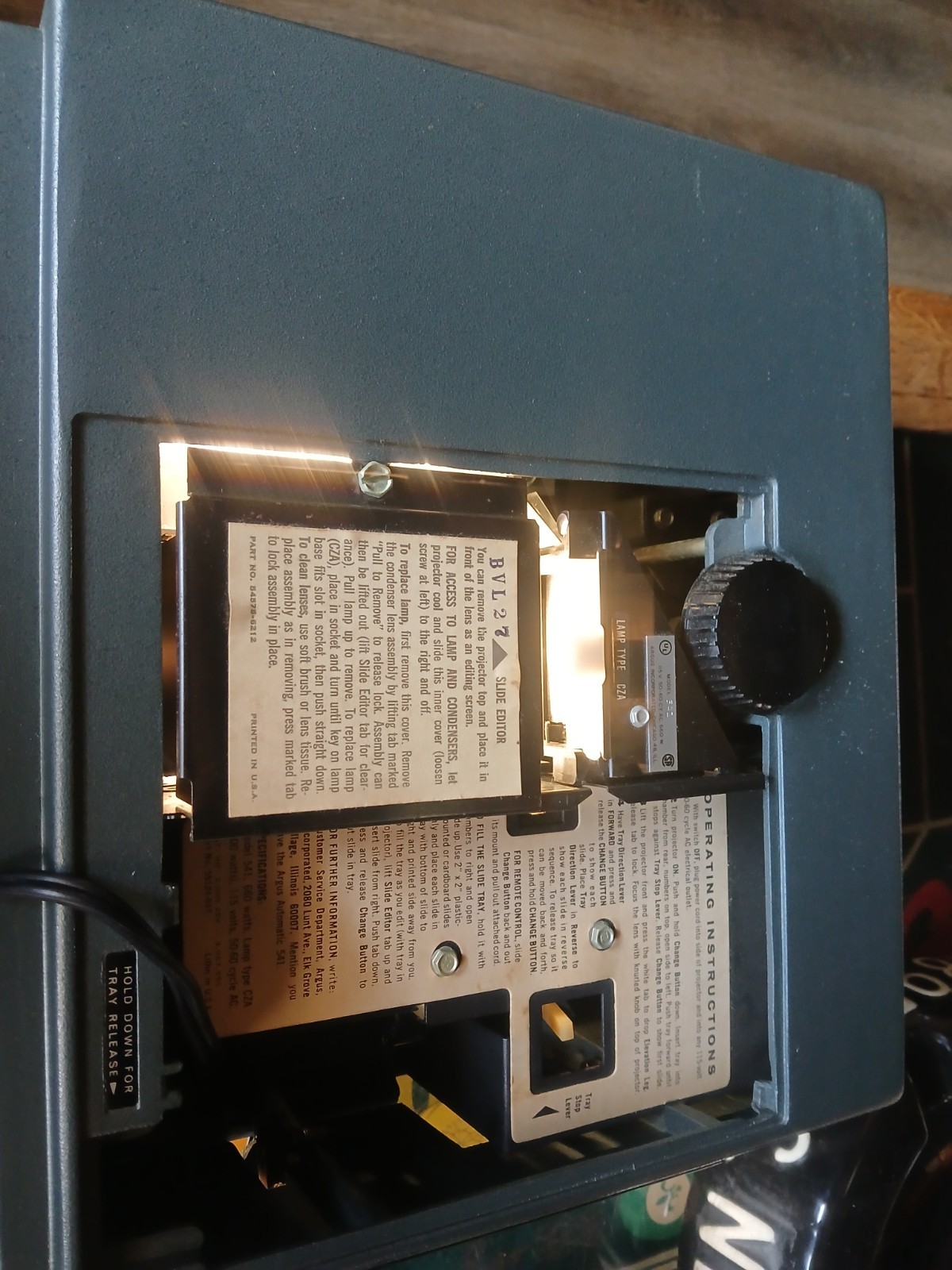 Vintage Argus A541 Slide Projector W/slide Projector Trays Bundle (R)