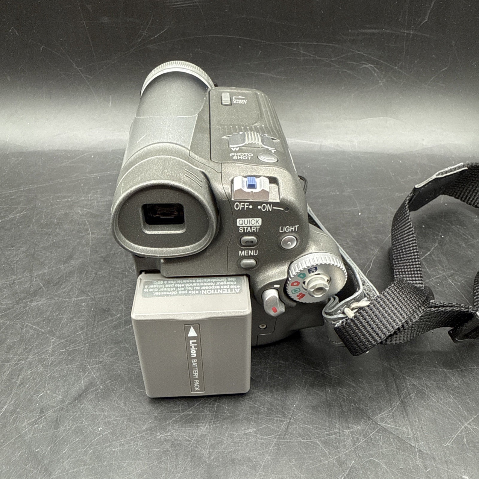 Panasonic PV-GS35 MiniDV Handheld Camcorder Digital Camera Gray With Battery