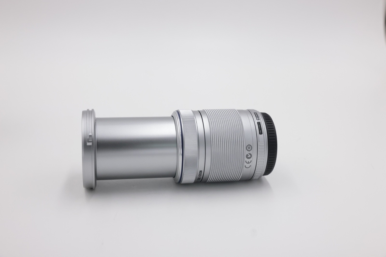 Olympus M.Zuiko Digital 40-150mm f/4.0-5.6 R ED Lens