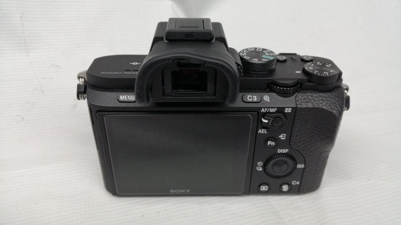 Mirrorless Single Lens Reflex Lens Kit Model ILCE 7M2K SONY