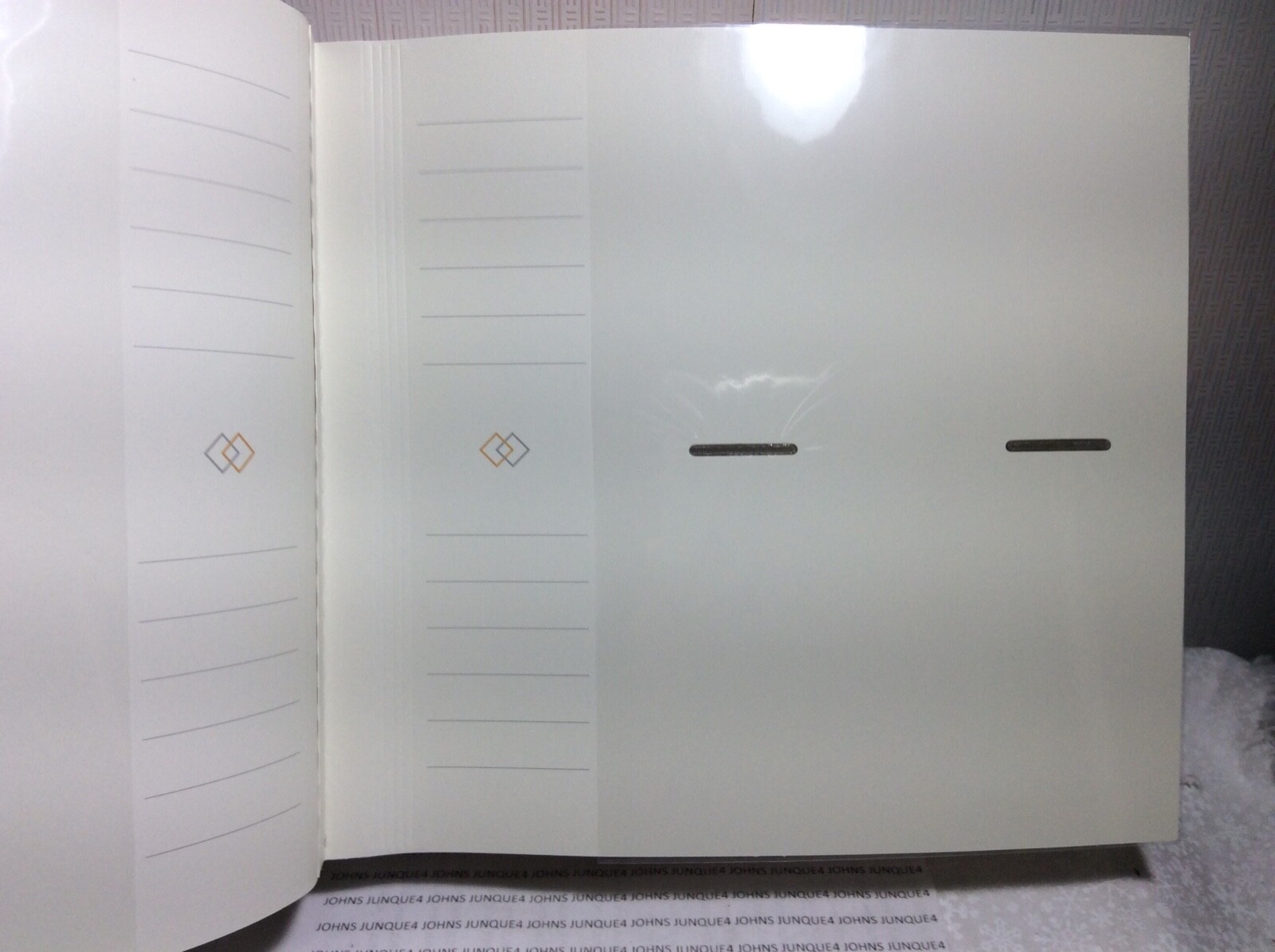 HALLMARK A LIFETIME OF LOVE PHOTO ALBUM New w/tag Holds 4″ X 6” Photos-200 total
